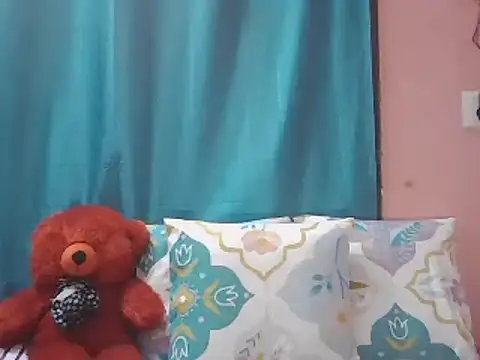 Hot-shanvi online show from 03/22/25, 09:21