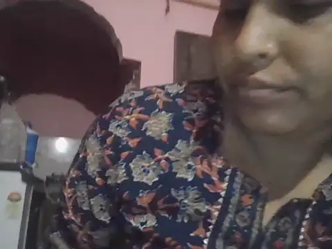 Hot-shanvi online show from 09/08/25, 11:59