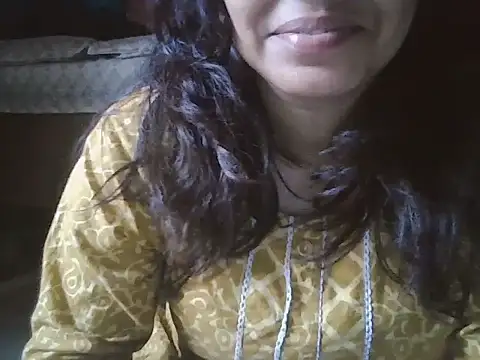 Hot-shanvi online show from 09/22/25, 11:12