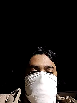 Snapshot of Whitehouse01 chatting on 12/30/24, 07:32 Whitehouse01 online show from 12/30/24, 07:32