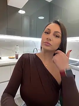 Snapshot of claraxjoyy chatting on 02/04/25, 04:26 claraxjoyy online show from 02/04/25, 04:26