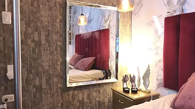 KRYSSTARITTER4 online show from 09/25/25, 02:48