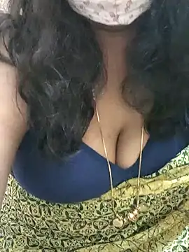 Snapshot of Rathi22 chatting on 02/02/26, 02:27 Rathi22 online show from 02/02/26, 02:27