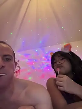 Snapshot of AcidBubbleRain chatting on 02/25/25, 10:07 AcidBubbleRain online show from 02/25/25, 10:07