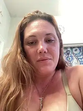 Snapshot of bjayburn chatting on 01/01/25, 09:20 bjayburn online show from 01/01/25, 09:20