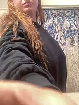 Snapshot of bjayburn chatting on 01/02/25, 02:24 bjayburn online show from 01/02/25, 02:24