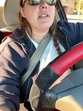 Snapshot of bjayburn chatting on 01/25/25, 09:04 bjayburn online show from 01/25/25, 09:04