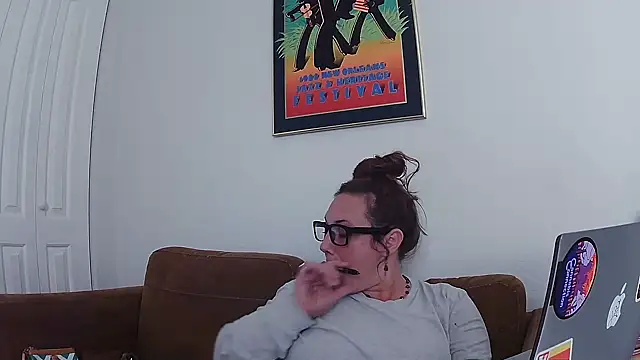 Snapshot of bjayburn chatting on 01/27/25, 03:50 bjayburn online show from 01/27/25, 03:50