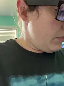 Snapshot of bjayburn chatting on 02/26/25, 04:35 bjayburn online show from 02/26/25, 04:35