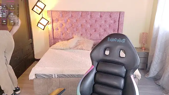 michell petty01 online show from 09/17/25, 12:29