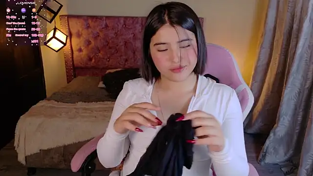 michell petty01 online show from 10/08/25, 03:04