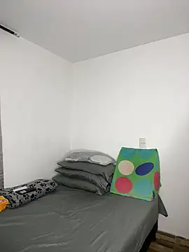 Snapshot of Young_latin_master777 chatting on 01/08/25, 12:26 Young latin master777 online show from 01/08/25, 12:26