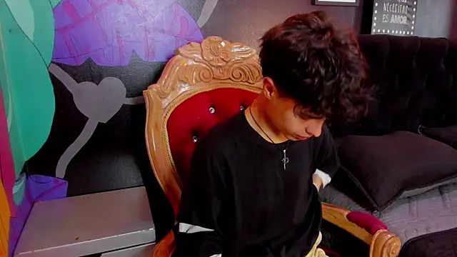 CollinStone online show from 10/28/25, 05:04