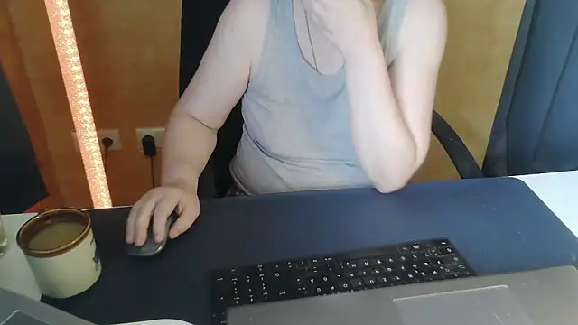 Sweet Phoenix online show from 06/11/26, 08:34