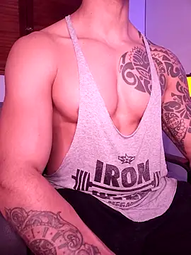 Joylopez fit online show from 11/14/25, 02:16