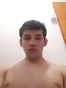 Snapshot of xanaxlil68 chatting on 10/02/25, 10:28 xanaxlil68 online show from 10/02/25, 10:28