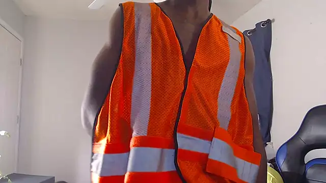 Snapshot of dominatingblacklove chatting on 01/14/25, 01:58 dominatingblacklove online show from 01/14/25, 01:58