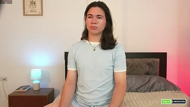 Snapshot of cute_erelis_ chatting on 04/15/26, 03:24 cute erelis online show from 04/15/26, 03:24