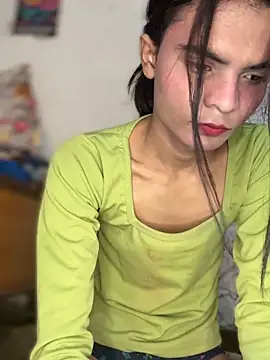 Snapshot of Enna_Zarza_ chatting on 04/05/26, 06:21 Enna Zarza online show from 04/05/26, 06:21