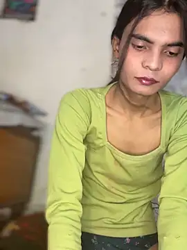 Snapshot of Enna_Zarza_ chatting on 04/11/26, 06:18 Enna Zarza online show from 04/11/26, 06:18