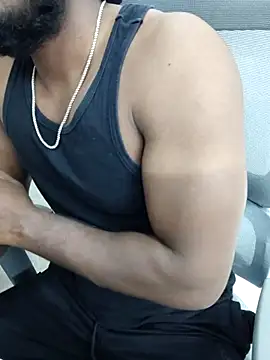 hot boy dic online show from 11/24/25, 03:12