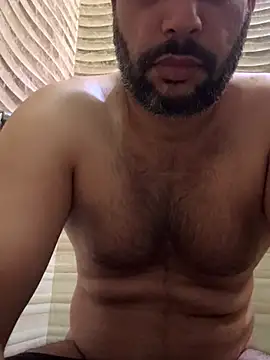 Snapshot of skyisthelimit12 chatting on 12/02/25, 05:24 skyisthelimit12 online show from 12/02/25, 05:24