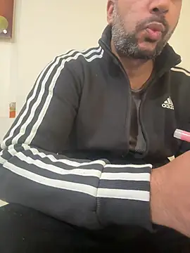 Snapshot of skyisthelimit12 chatting on 02/04/26, 04:51 skyisthelimit12 online show from 02/04/26, 04:51