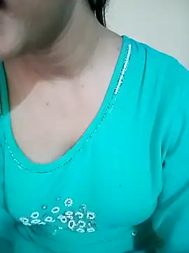 Snapshot of Piya_Ji chatting on 10/17/25, 10:29 Piya Ji online show from 10/17/25, 10:29