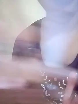 Snapshot of Piya_Ji chatting on 10/19/25, 08:59 Piya Ji online show from 10/19/25, 08:59