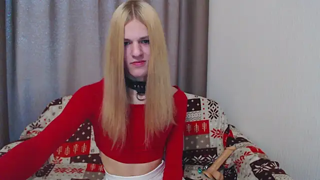 blaire  18 online show from 01/03/25, 06:33