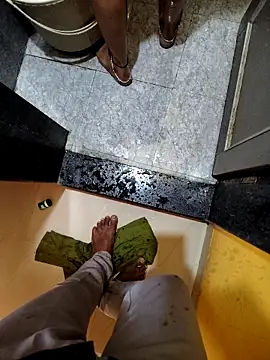 lovelygirl4567 online show from 02/19/25, 12:22