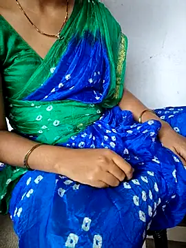 lovelygirl4567 online show from 03/16/25, 07:26