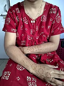 lovelygirl4567 online show from 01/18/26, 05:44