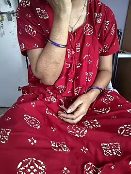 lovelygirl4567 online show from 02/10/26, 05:33