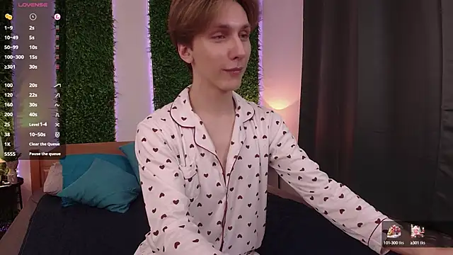 Adrian Di online show from 03/08/25, 04:06