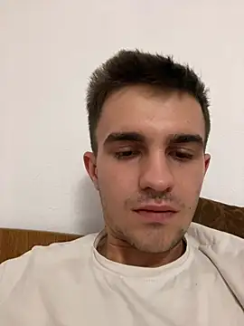 Snapshot of Demonpull69 chatting on 01/01/25, 07:53 Demonpull69 online show from 01/01/25, 07:53