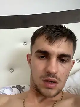 Snapshot of Demonpull69 chatting on 11/06/25, 10:16 Demonpull69 online show from 11/06/25, 10:16