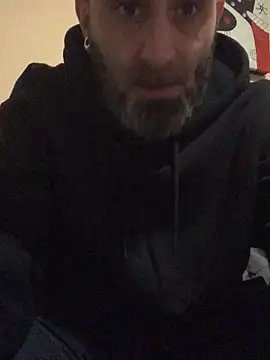 Snapshot of josueswvillaA1 chatting on 12/03/25, 08:07 josueswvillaA1 online show from 12/03/25, 08:07