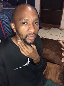 MKbesxxx online show from 12/05/25, 09:00