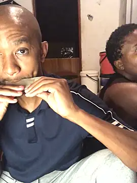 Snapshot of MKbesxxx chatting on 03/22/26, 08:23 MKbesxxx online show from 03/22/26, 08:23