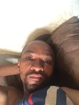 Snapshot of MKbesxxx chatting on 04/22/26, 06:16 MKbesxxx online show from 04/22/26, 06:16