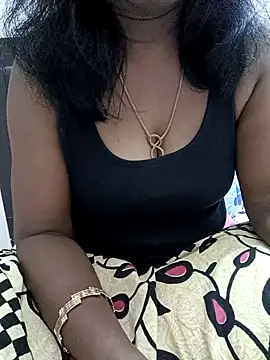 Tamil Vishalini online show from 11/16/25, 05:35