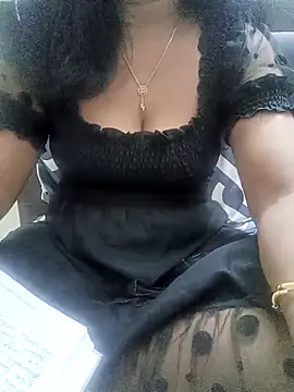 Snapshot of Tamil_Vishalini chatting on 04/05/26, 05:54 Tamil Vishalini online show from 04/05/26, 05:54