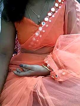 Snapshot of Tamil_Vishalini chatting on 04/12/26, 05:07 Tamil Vishalini online show from 04/12/26, 05:07