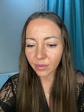 Snapshot of Wild00Bird chatting on 01/13/25, 08:48 Wild00Bird online show from 01/13/25, 08:48