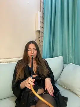 Snapshot of Wild00Bird chatting on 01/17/25, 04:47 Wild00Bird online show from 01/17/25, 04:47