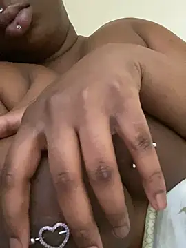 Snapshot of DamnBubbles chatting on 01/17/25, 05:19 DamnBubbles online show from 01/17/25, 05:19