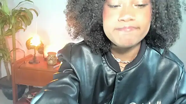 bronwgirl69 online show from 10/21/25, 08:20