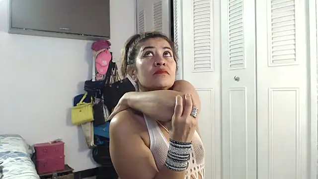 CamilaLix online show from 02/28/25, 12:21