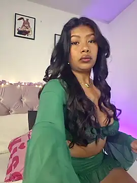 Snapshot of PaulaOrtiz_1 chatting on 03/19/26, 11:03 PaulaOrtiz 1 online show from 03/19/26, 11:03